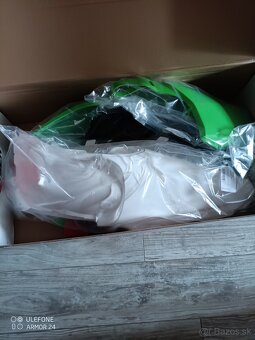 Celá sada plastov - 2