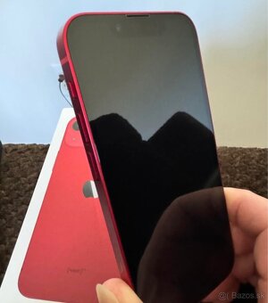 Predam Apple Iphone 13 256gb Prod Red bat 100% v zaruke1,5r - 2