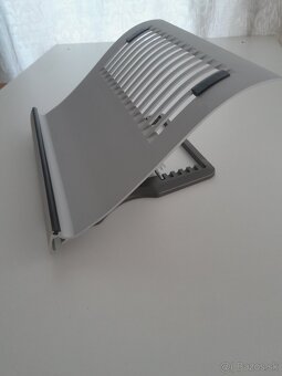 Podložka pod notebook - 2