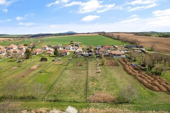 Predaj priestranného pozemku v Hruboňove – ideálne miesto pr - 2