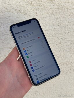 Apple iPhone XR 64GB Biely - 2