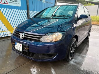 Vw golf 6 plus benzín 2011 - 2