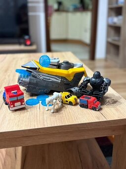 Transformers, figúrky, autíčka, vystreľovacia zbraň na ruku - 2