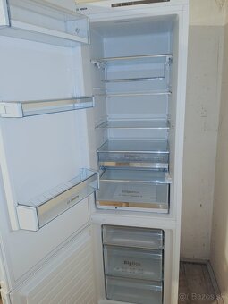 Predám chladničku Bosch 200cm - 2