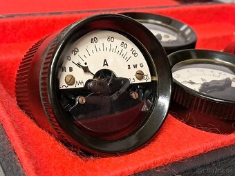Starožitne meracie prístroje 》30/40 roky 》4x amper-m - 2