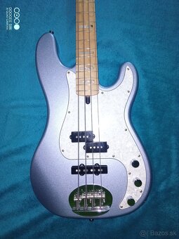 Lakland Skyline 44-64 Custom 4 - 2