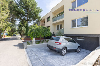 Predaj rekonštr. 5izb RD 240m2, parková úprava, pozemok 198m - 2