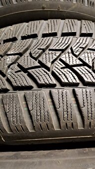 Predám 4ks jazdené zimné 205/60r16-92H Dunlop - 2