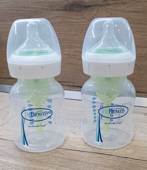 Dojčenské fľaše - 2