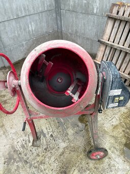 Stavebná miešačka - 2