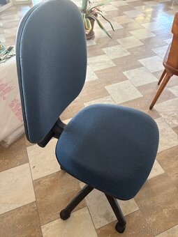 Kancelarska stolicka - 2