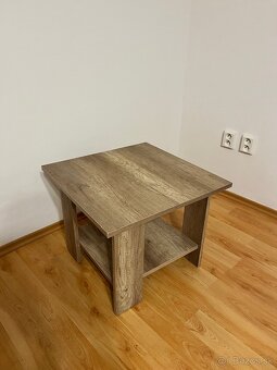 Konferenčný stolík do obývačky - 2