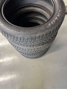 Zimné Dunlop 205/55R17 95V - 2