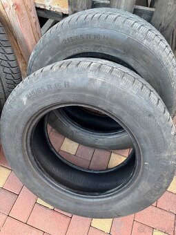 Continental 215/65/r16 - 2