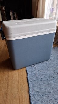 Predám chladiaci box 24 L - 2