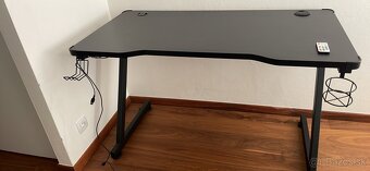 Herný stôl HUZARO HERO 2.5 RGB 120 cm x 60 cm - 2