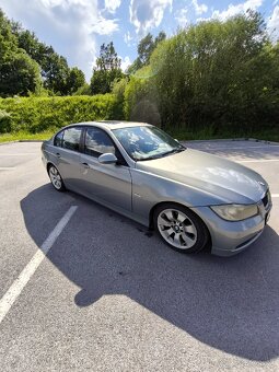 Predám BMW E90 320D (diesel), nové zimné pneu, nová STK - 2