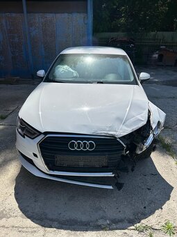 PREDAM HAVAROVANE AUTO ZNACKY AUDI A3 - 2