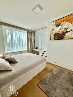 PRENÁJOM - LUXUSNÝ 4i BYT - PANORAMA CITY - 2