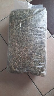 Prírodné seno pre hlodavce 1Kg - 2