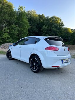 Predam SEAT LEON 1.6 TDI - 2