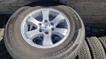 Toyota land cruiser 275/65R17 - 2