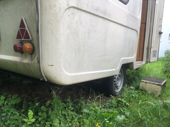 Obytny príves karavan s slovenským TP Niewiadów n126 - 2