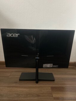 Monitor Acer - 2