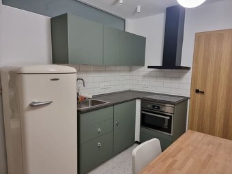 Prenájom 3 izbového zariadeného bytu v centre mesta - 2