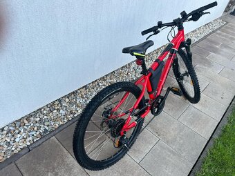 Predám skoro nový horský bycikel junior - 2