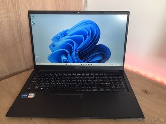 ✅ ASUS Vivobook 15 X1504VA – i5-1335U / 16GB RAM / 500GB SSD - 2