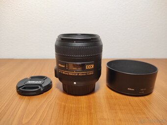 Nikon AF-S DX Micro Nikkor 40mm f/2.8G - TOP STAV - 2