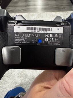 Ps 4 pro + 2 ovládače - 2
