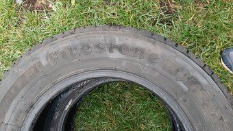 215/65r16C  106/104T  Firestone zimne - 2