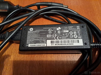 Predám originál napájací zdroj (adaptér, nabíjačka) HP. - 2
