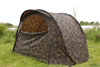 Predam Fox brolly s postelou a spacakom - 2