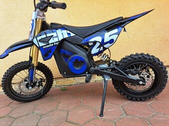 Detská el.motorka - 2