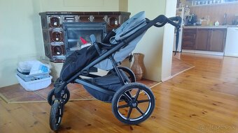 Thule Urban glide 3 - 4 kolesový - 2