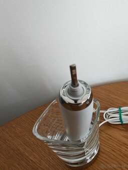 Sonická zubná kefka Philips Sonicare DiamondClean - 2