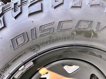 Land rover Discovery 2 Cooper discoverer 265/75 R16 - 2