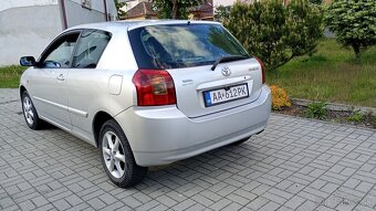 Toyota Corolla - 2