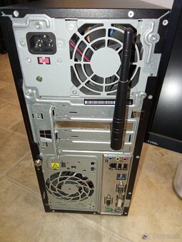 PC zostava HP, Intel i3, 8GB RAM, 1TB HDD, Wifi + 19"LCD - 2