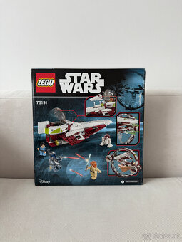 75191 LEGO Star Wars Jedi Starfighter with Hyperdrive - 2