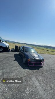 BMW E36 323ti - 2