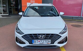 Hyundai i30 CW 1.5 DPi 81kW Comfort - 2