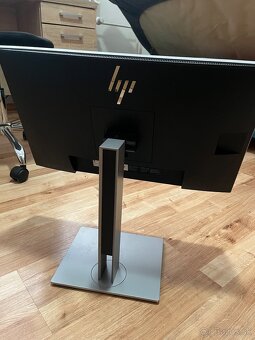 Pracovný monitor - 2