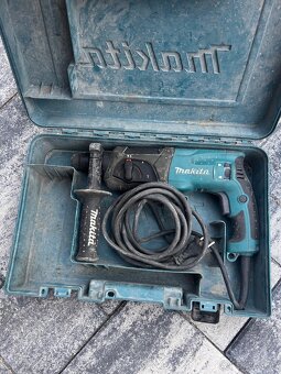 Makita hr2470 - 2