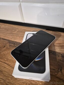 Predam Apple IPHONE 16E 256GB, komplet, zaruka - 2