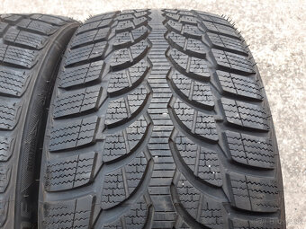 235/35 R19 -zimné - 2
