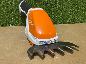 Stihl HSA 26 - akumulátorové nožnice na kríky a trávu - 2